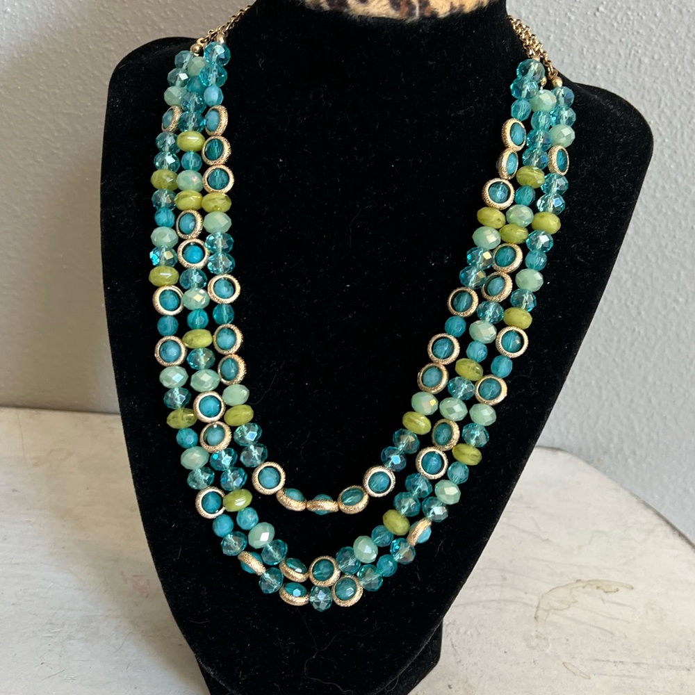 NWT 18” Necklace